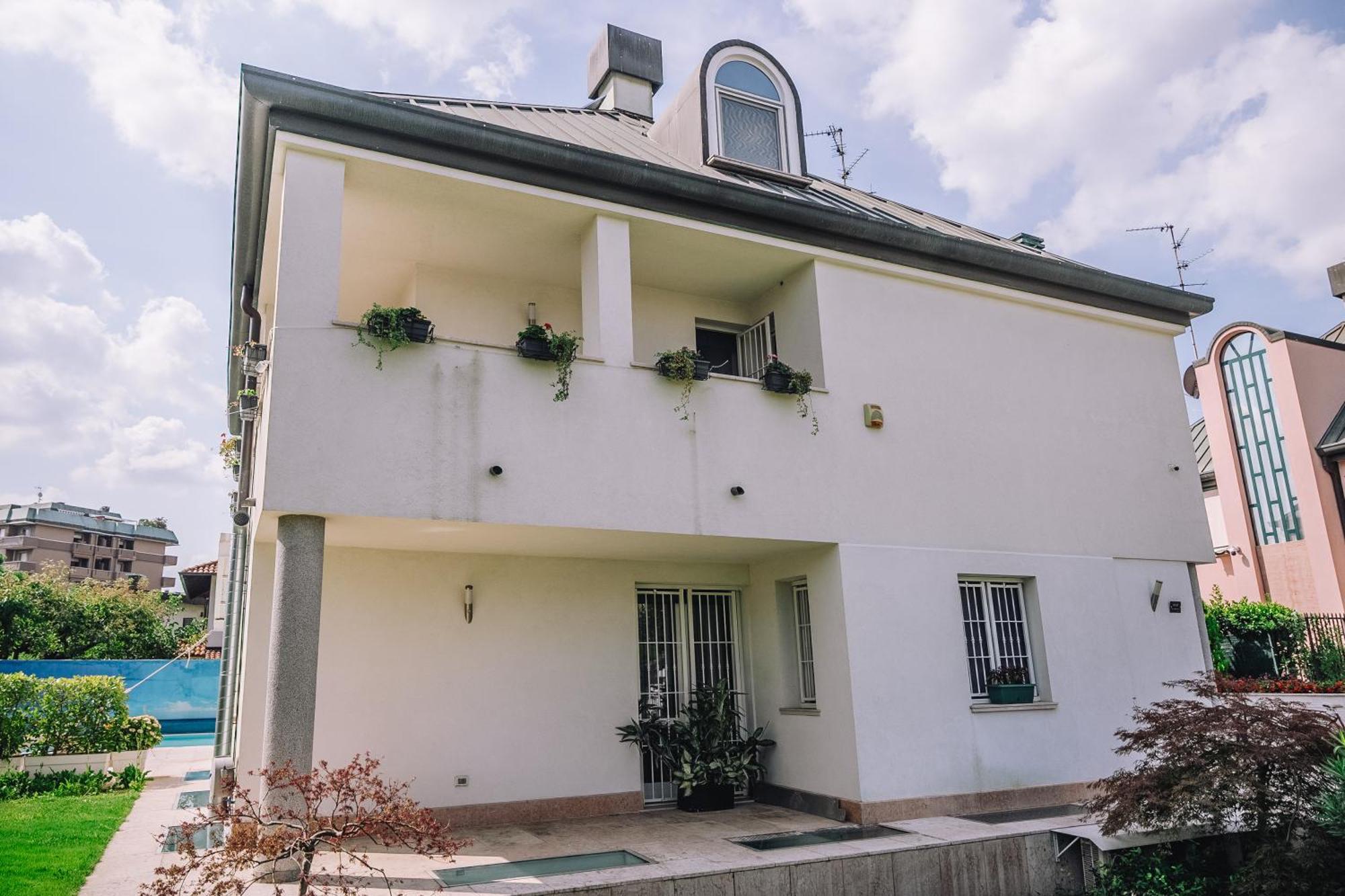B&B Luxury Italian House Rho Exterior photo